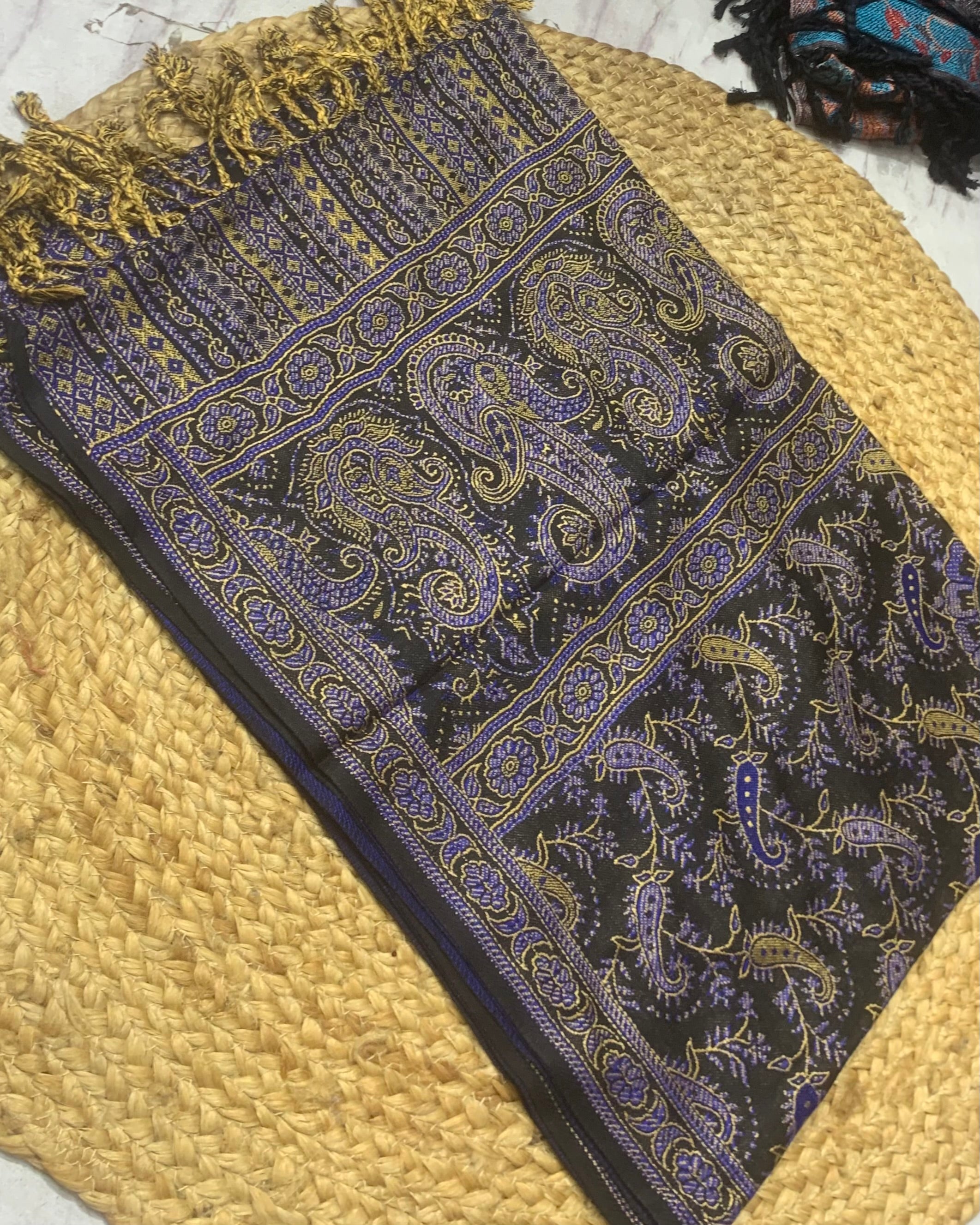 Luxury pashmina shawl