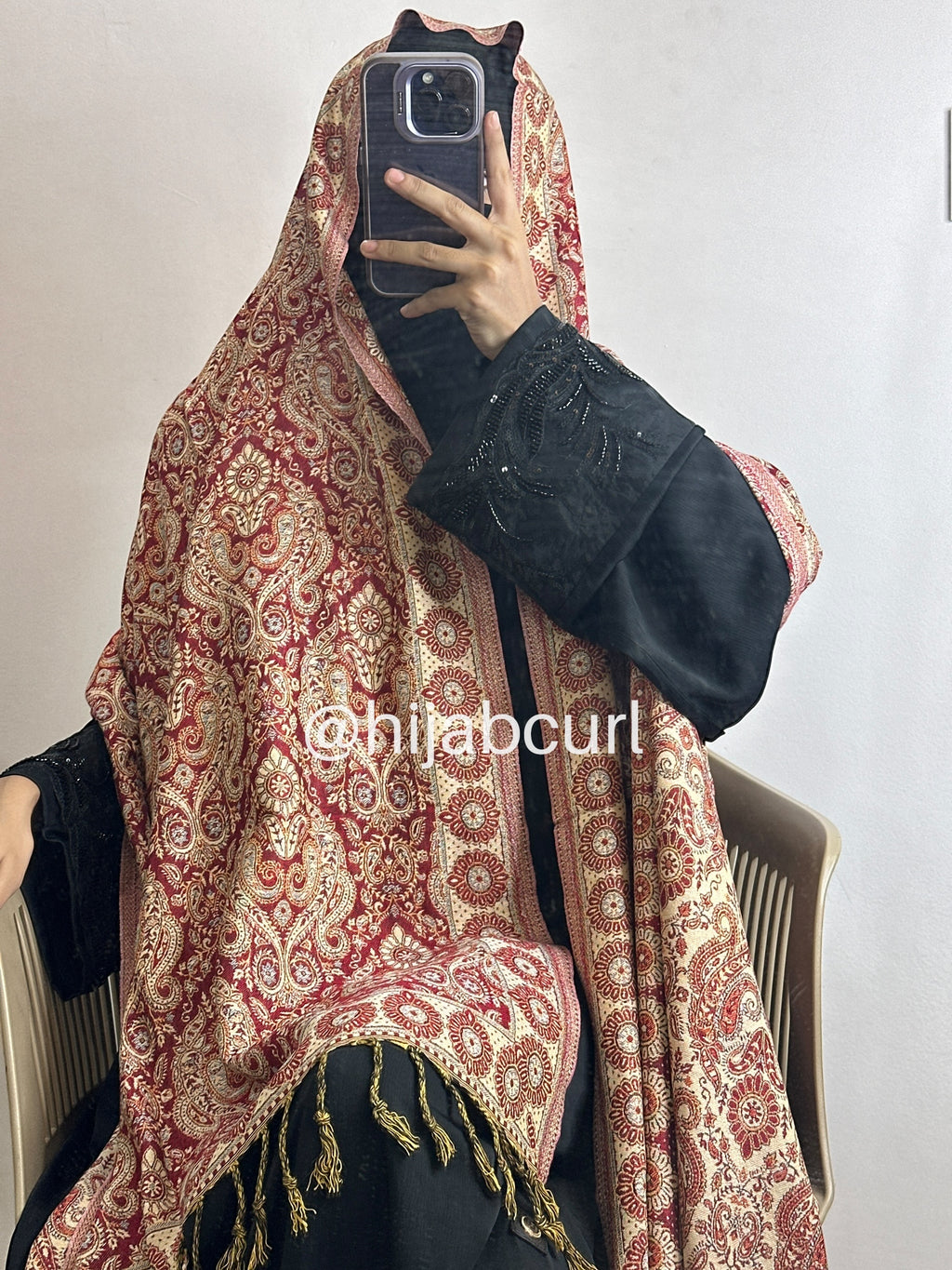 Luxury pashmina shawl