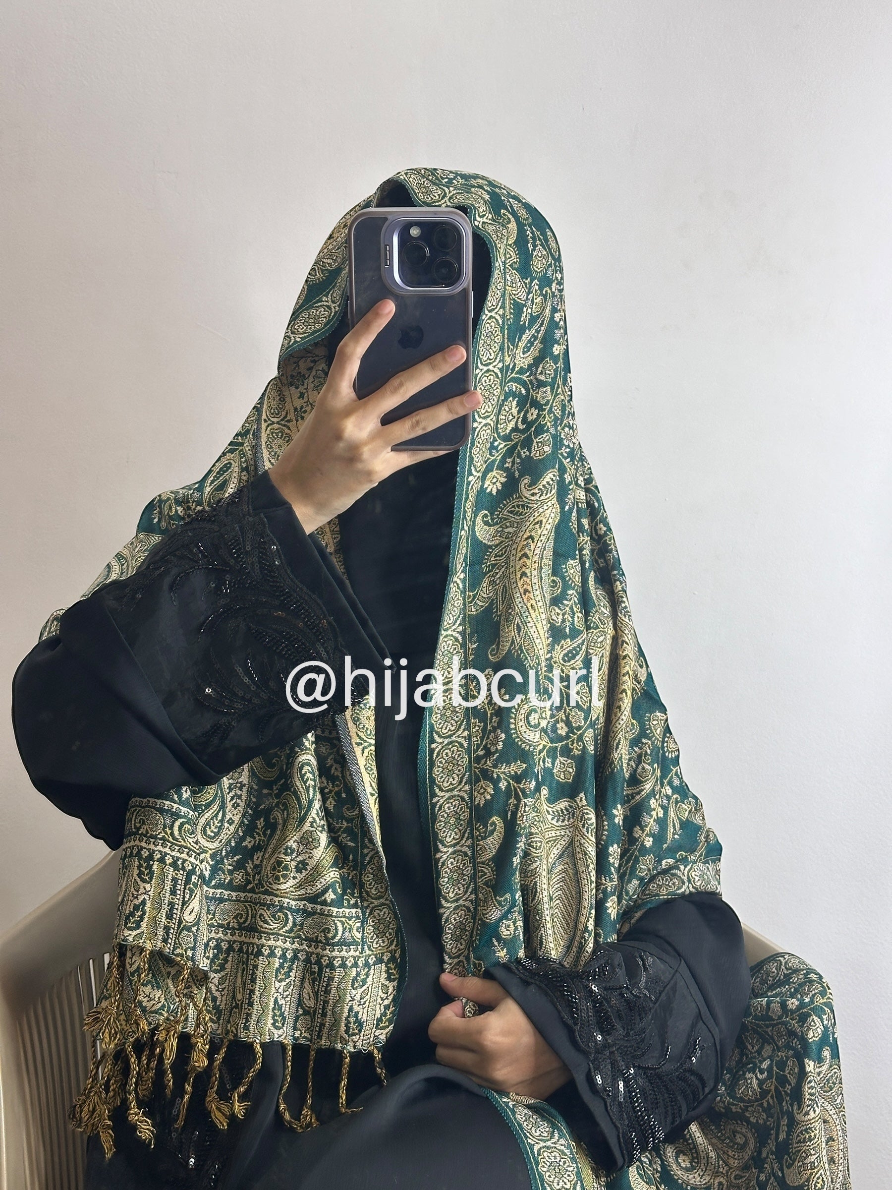Luxury pashmina shawl