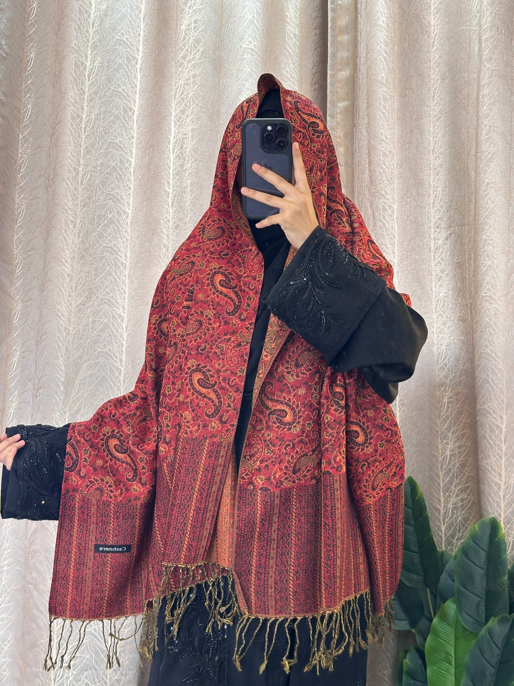Luxury pashmina shawl