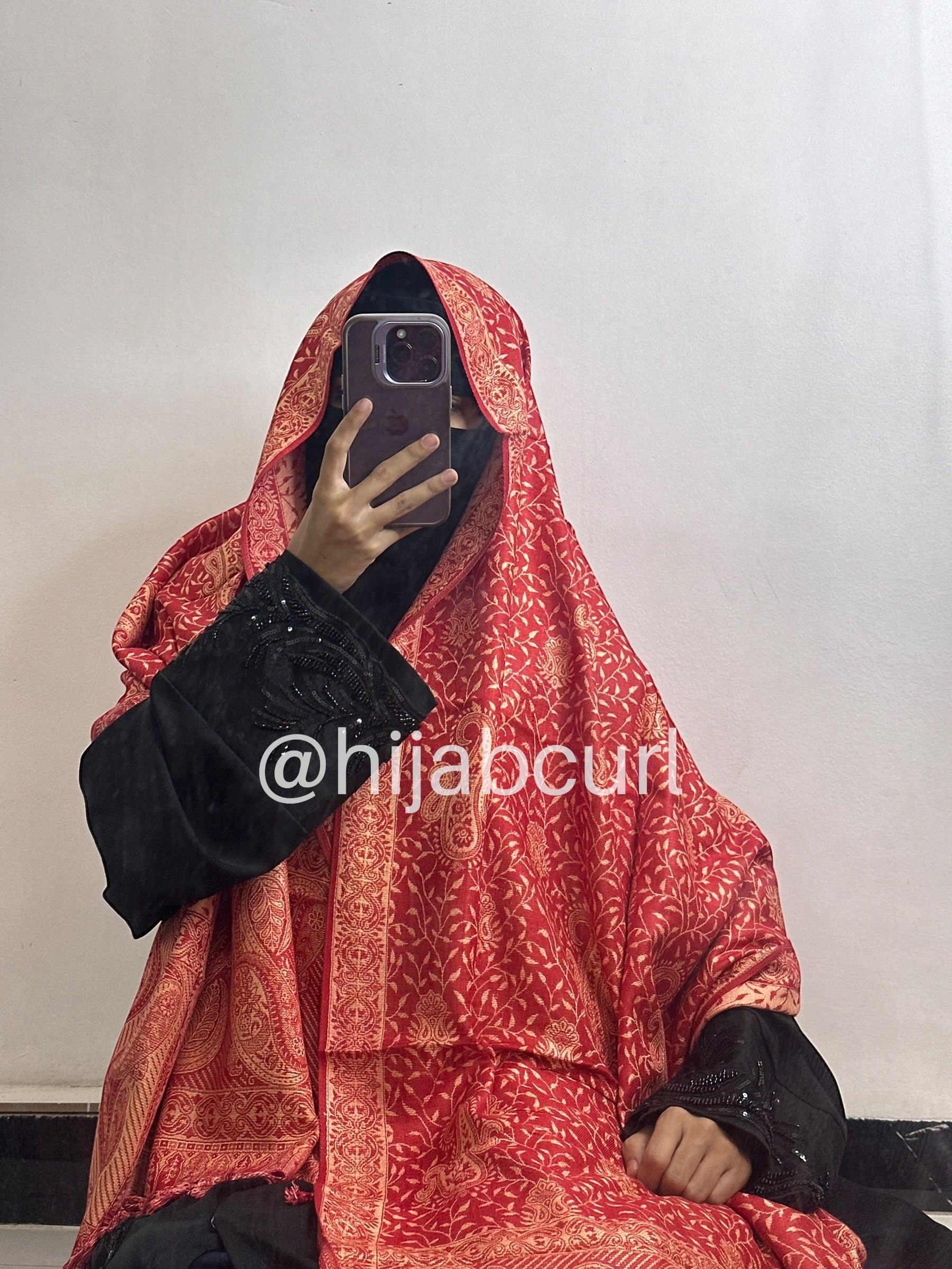 Luxury pashmina shawl