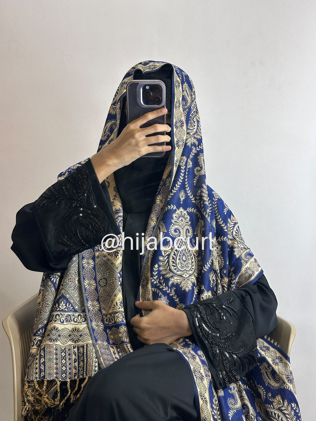Luxury pashmina shawl