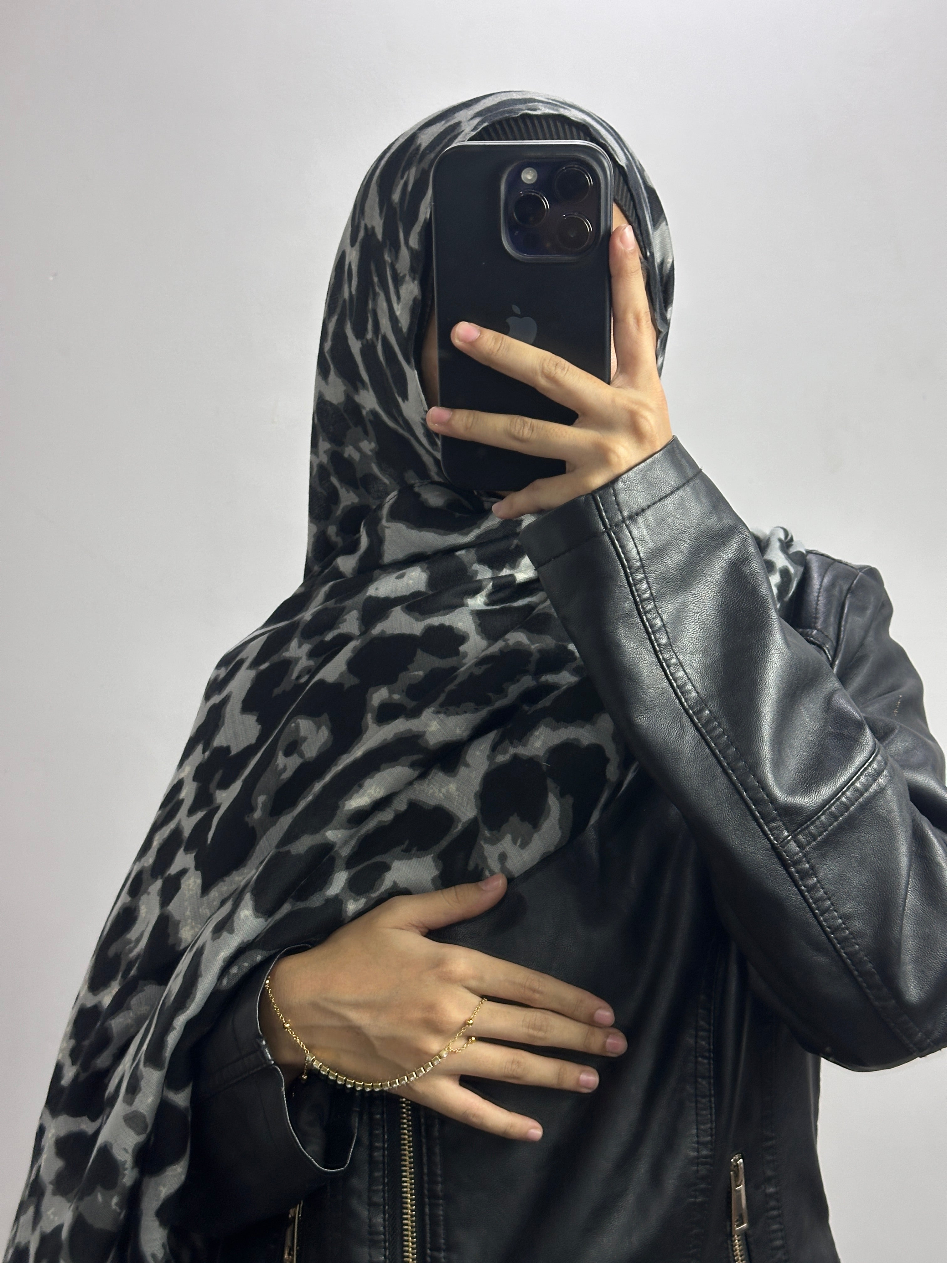 Savannah Modal Leopard Print Hijab - Grey