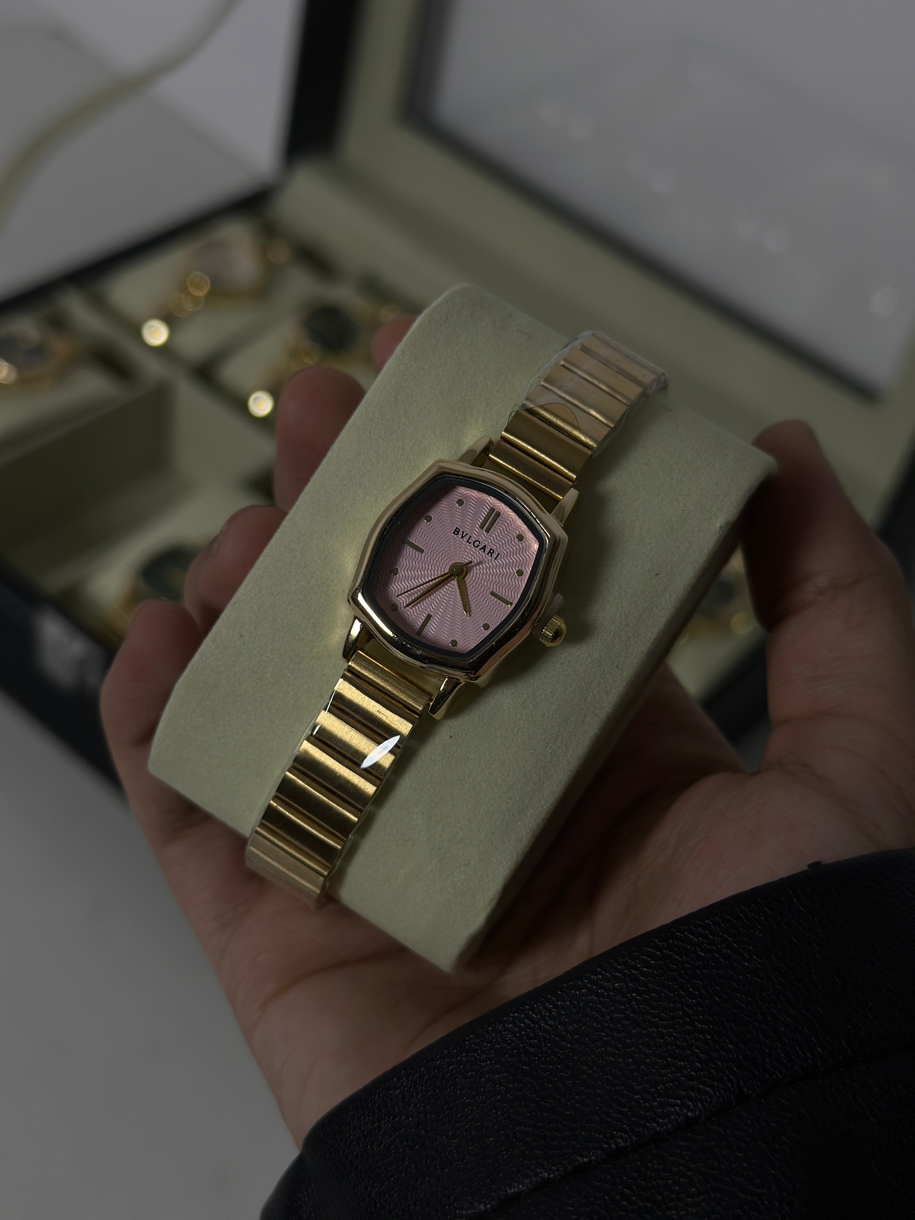 Premium anti tarnished watch