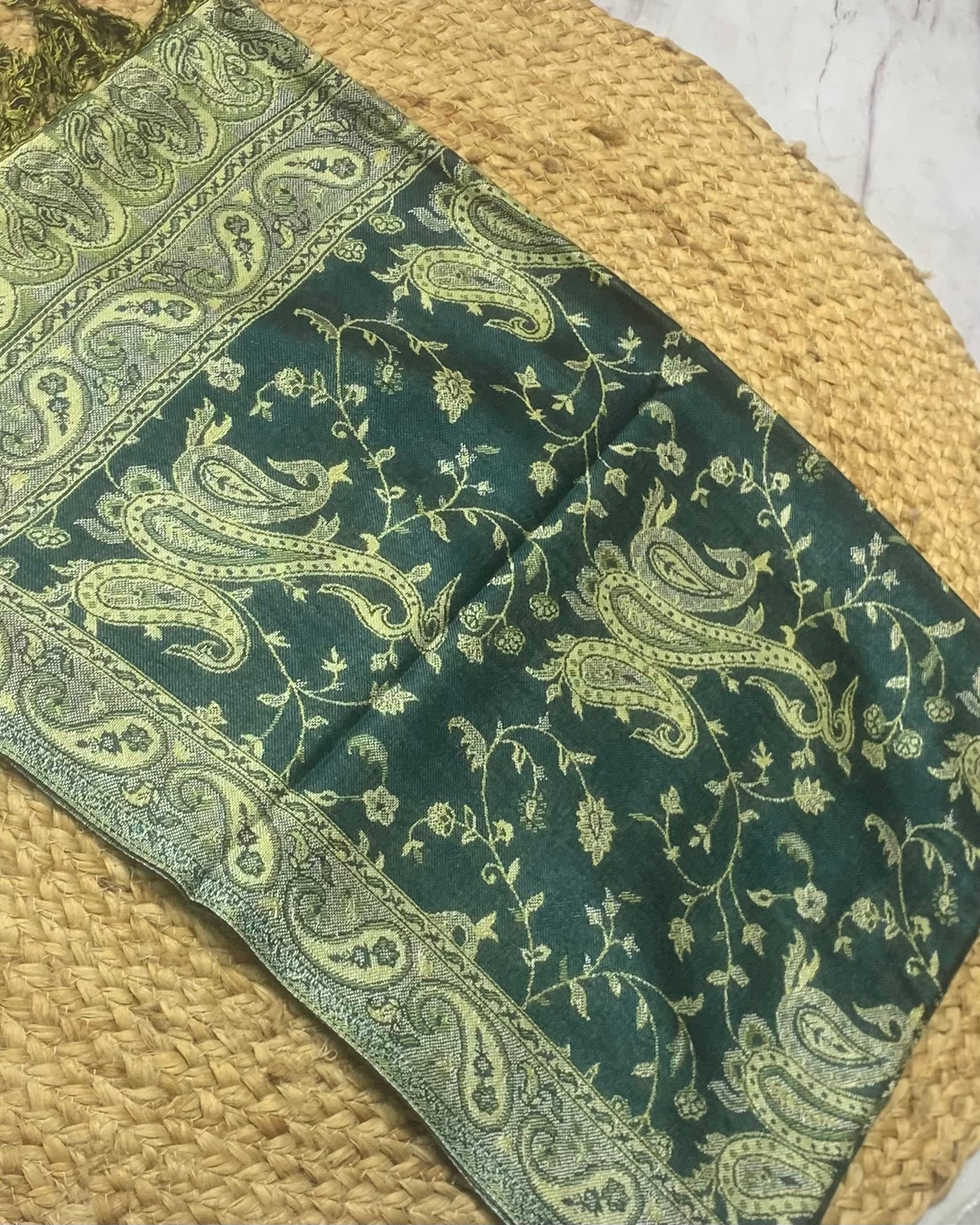 Luxury pashmina shawl