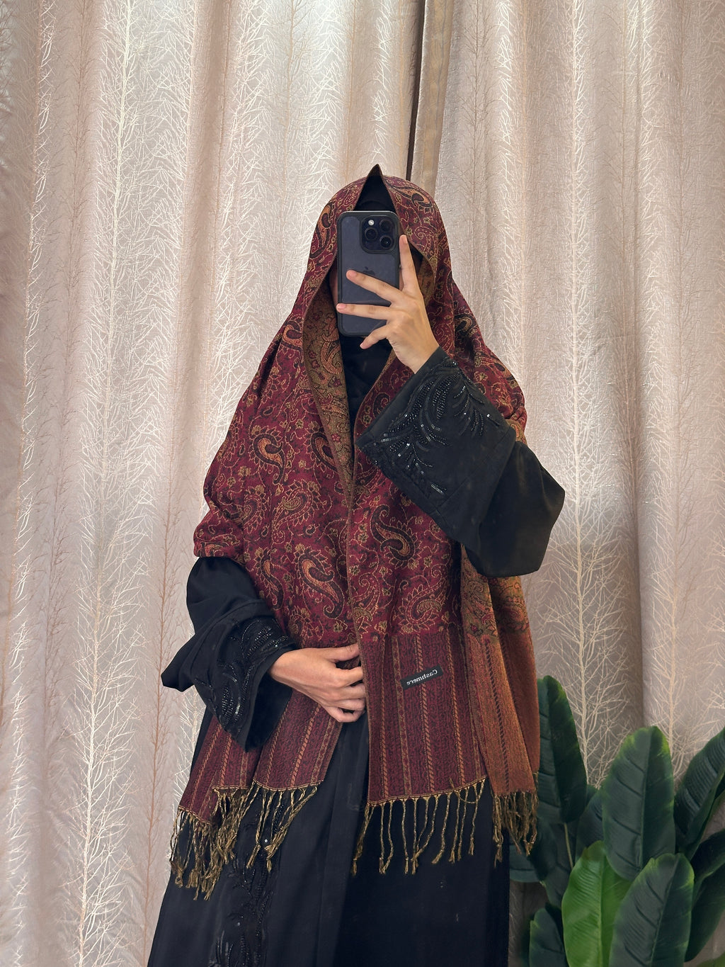 Luxury pashmina shawl