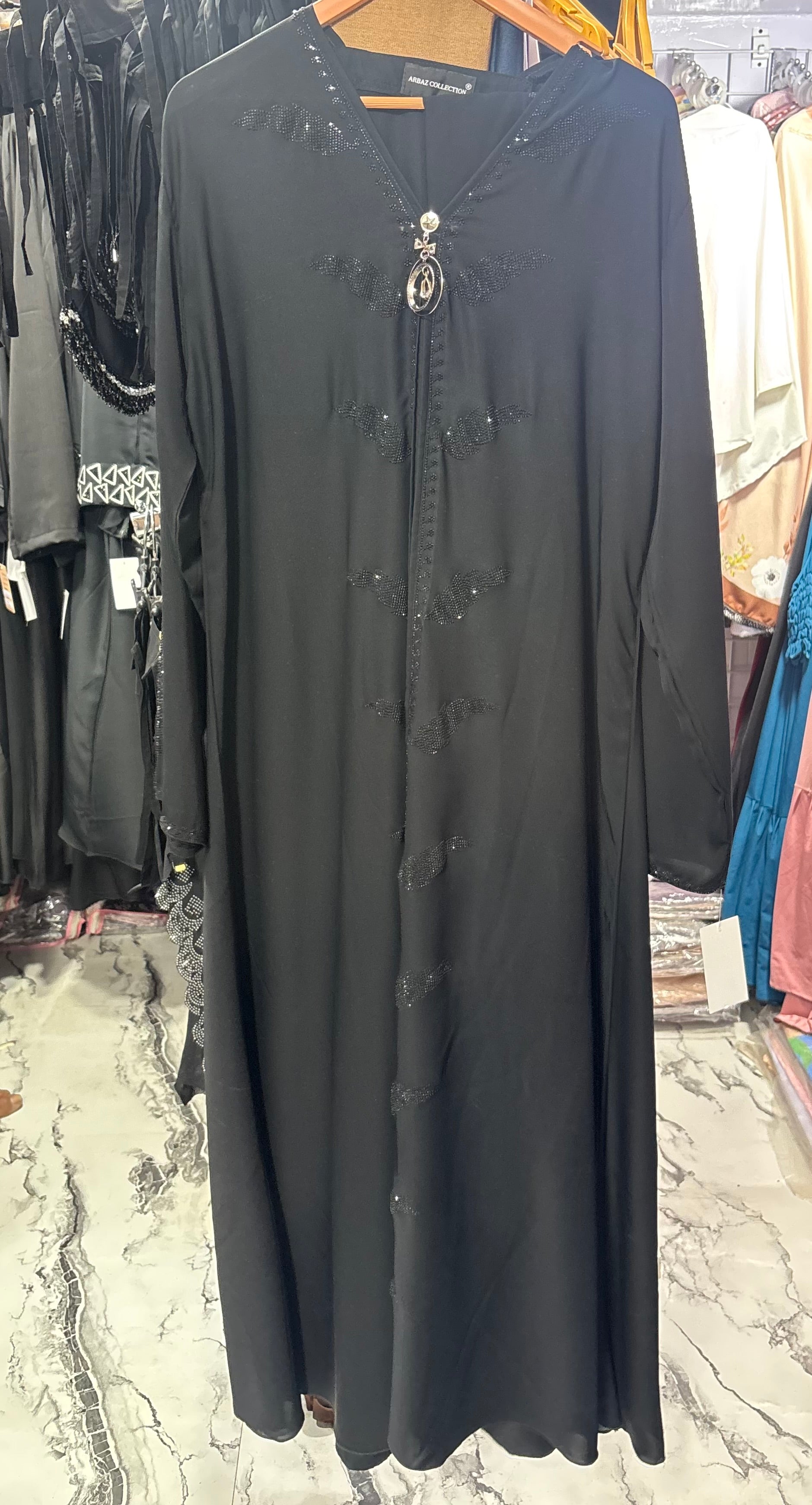 Luxurious Abaya - Perfect For Party Wear