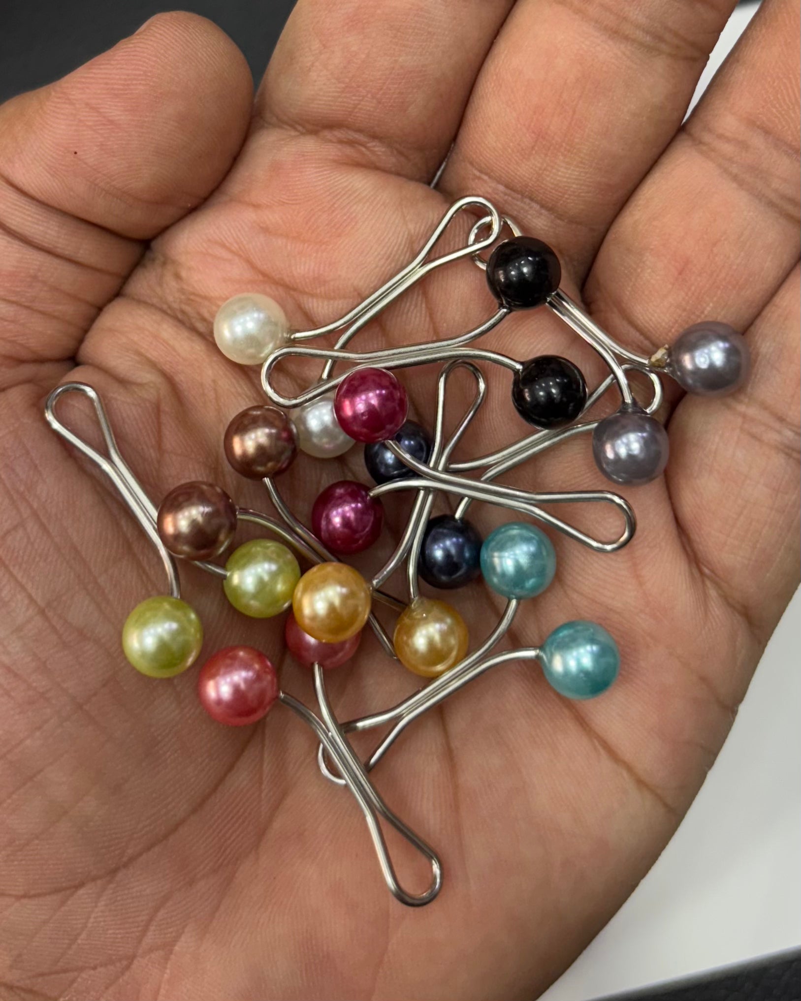Lupe Pins