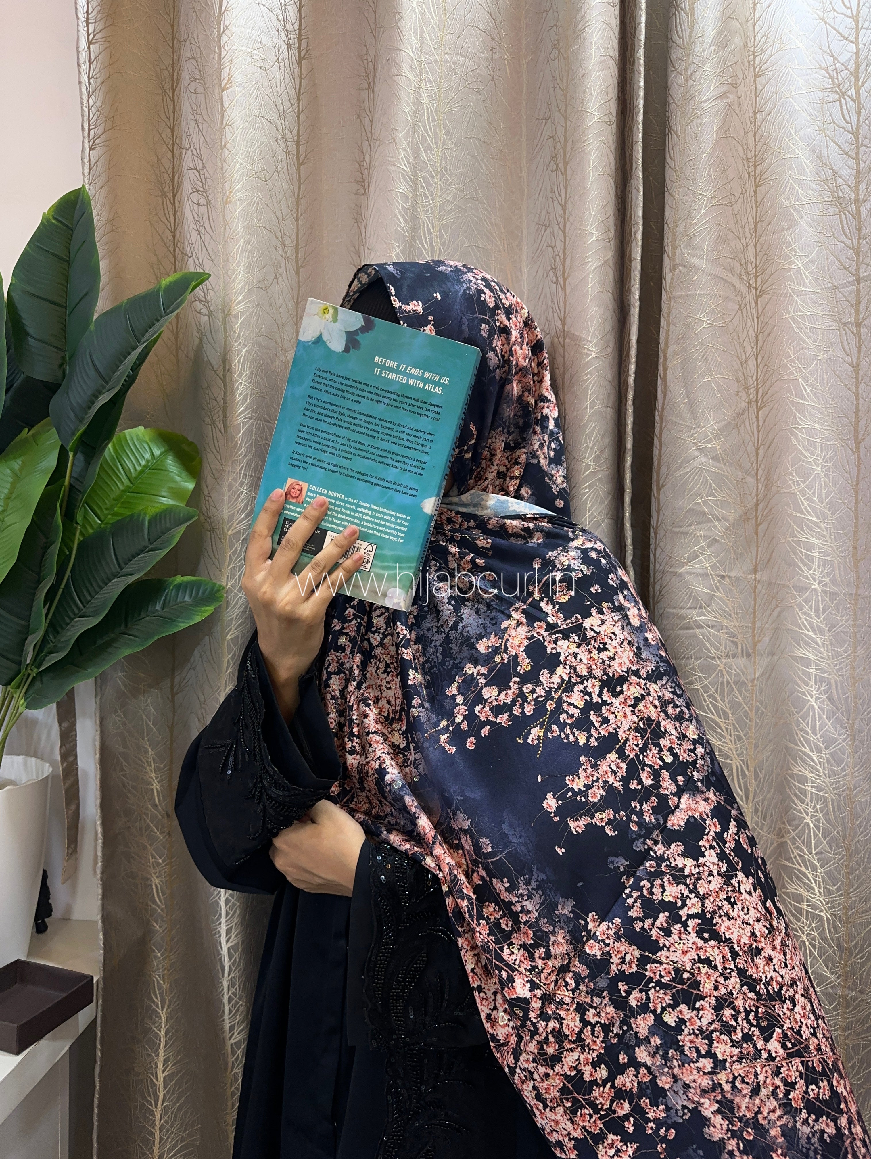 Istanbul cotton hijab - Floral print